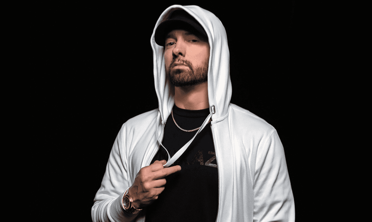 Eminem Teases Expanded Version of “The Death Of Slim Shady”