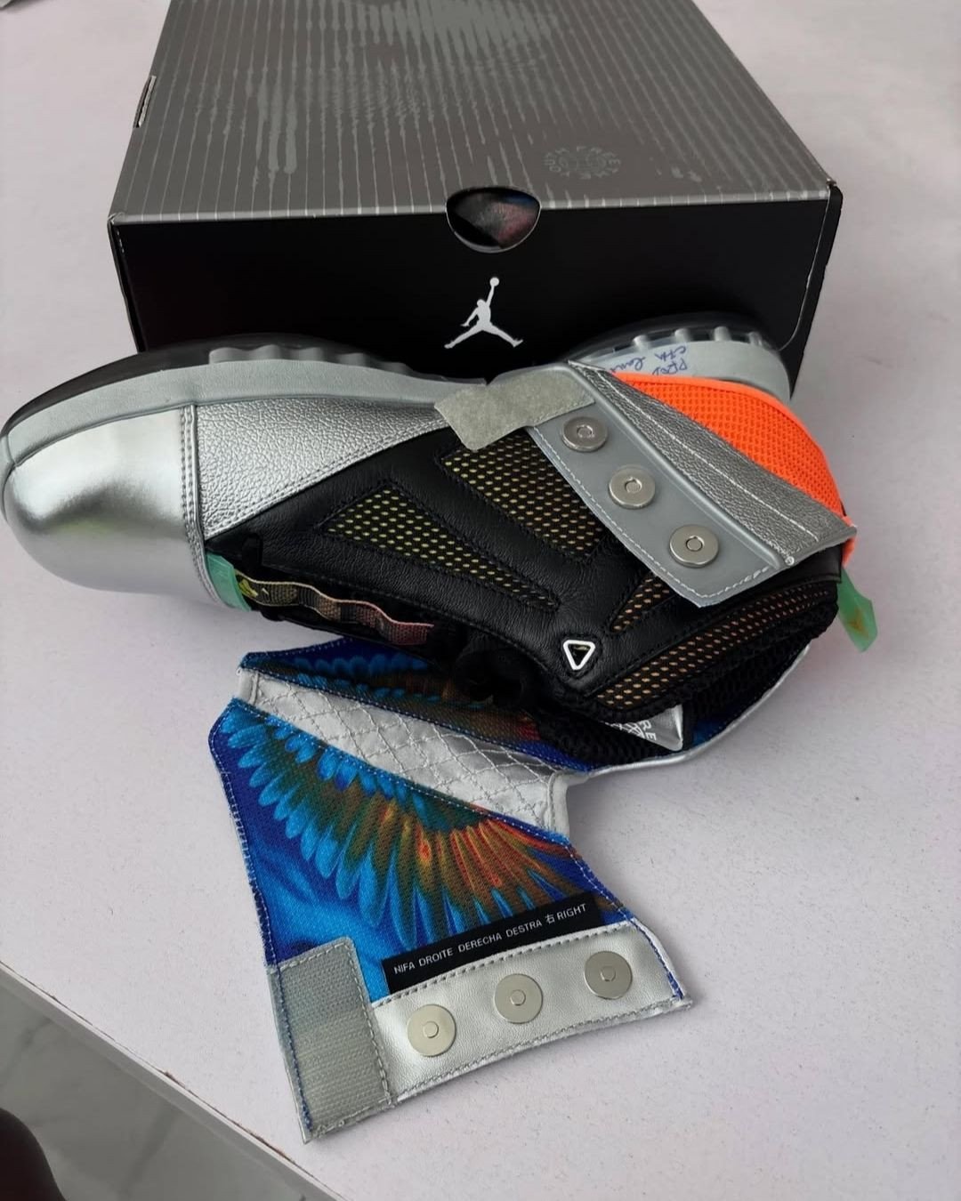 Free The Youth Air Jordan 16